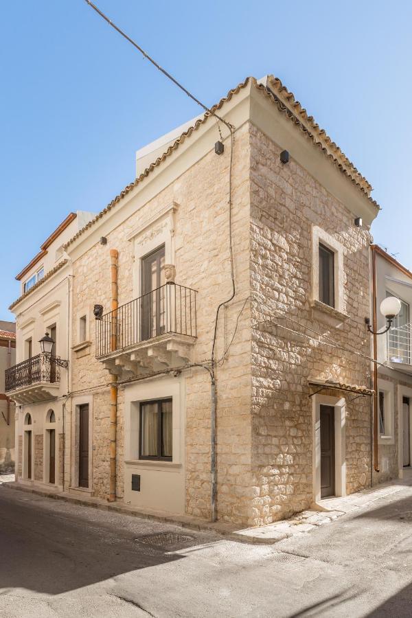 I Mori - Design Apartments Comiso Esterno foto